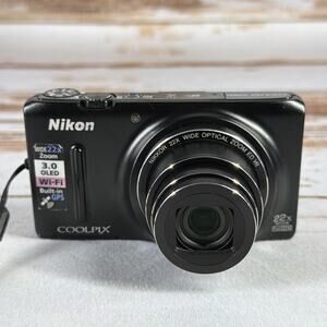 Nikon COOLPIX S9500 Black 18.1MP Wi‑Fi GPS Camera w/ Battery – Used